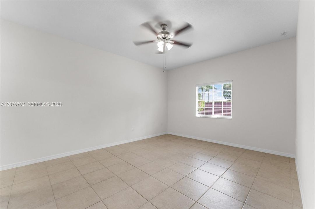 For Rent: $3,500 (4 beds, 2 baths, 2135 Square Feet)