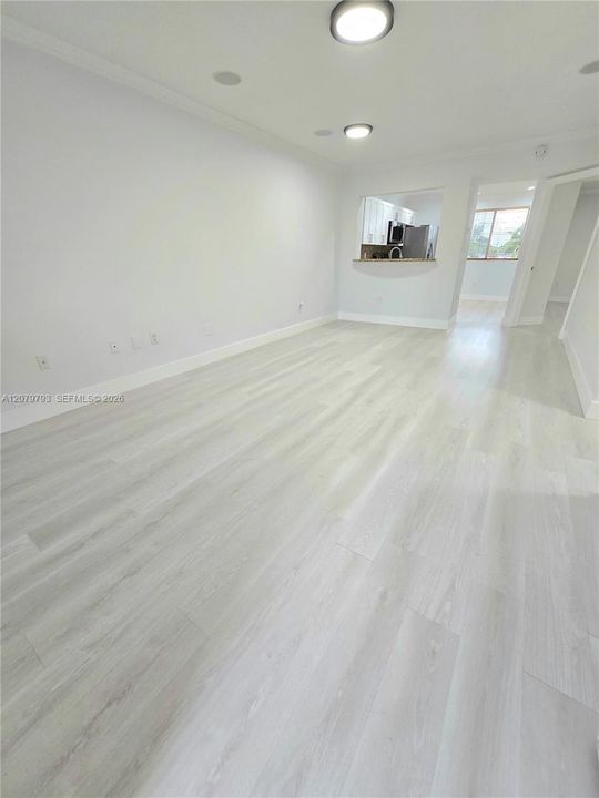 For Rent: $2,500 (2 beds, 2 baths, 904 Square Feet)