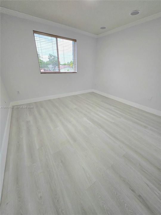 For Rent: $2,500 (2 beds, 2 baths, 904 Square Feet)