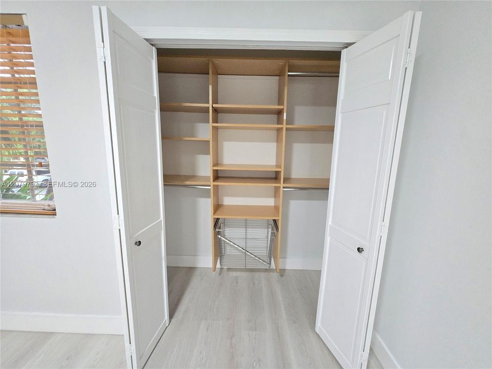 For Rent: $2,500 (2 beds, 2 baths, 904 Square Feet)