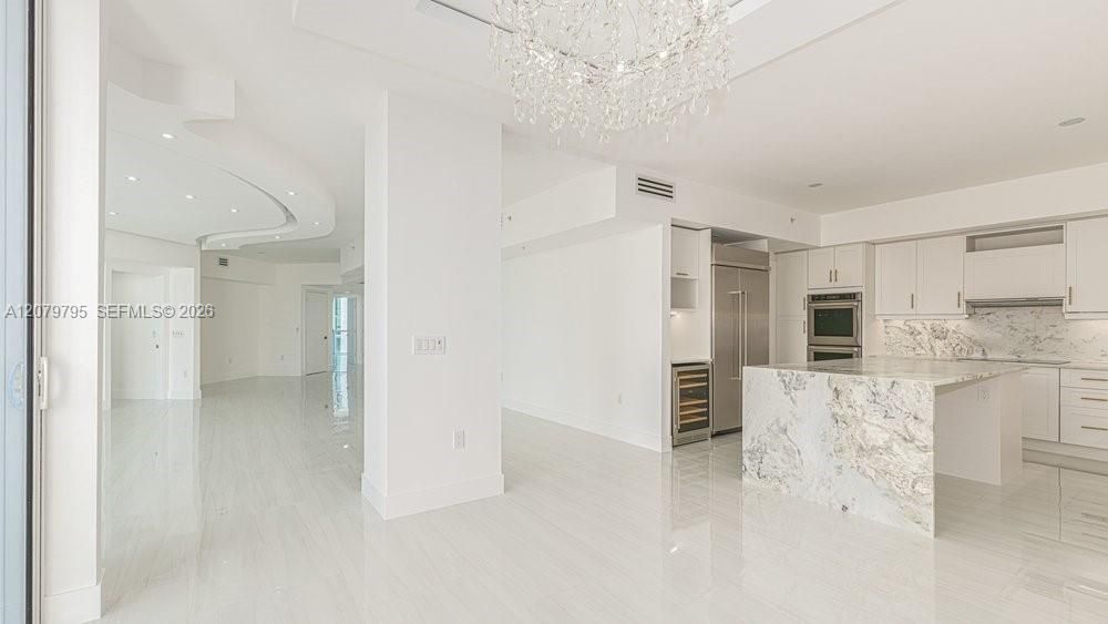 For Rent: $10,000 (2 beds, 3 baths, 2129 Square Feet)