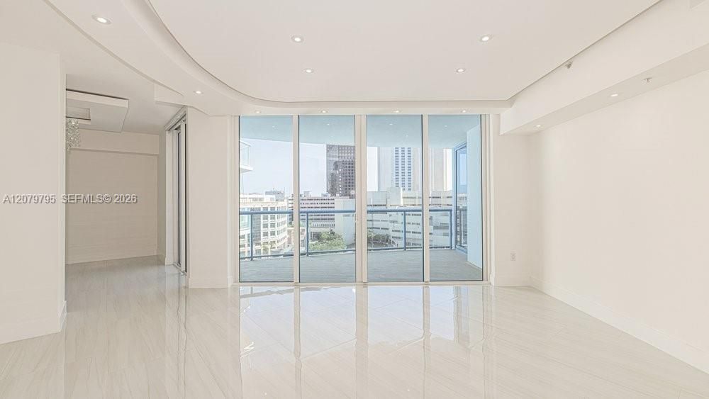 For Rent: $10,000 (2 beds, 3 baths, 2129 Square Feet)