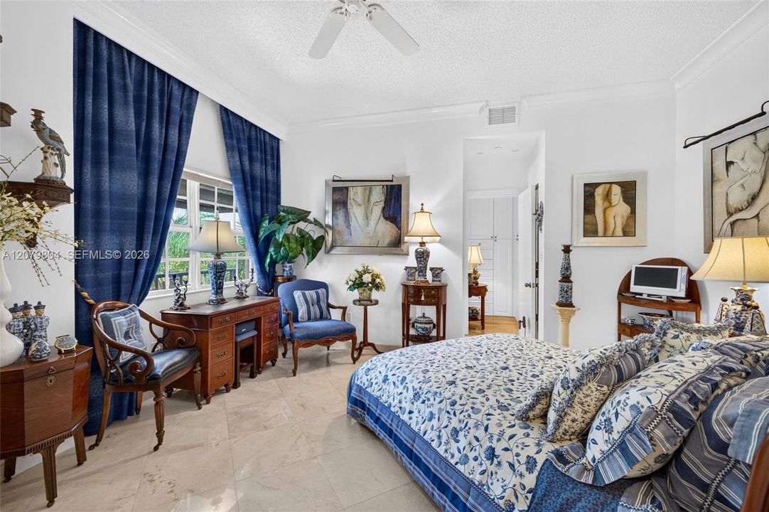 Oversized Guest Bedroom. Built in Closets and ensuite Bathroom. Marble Floors