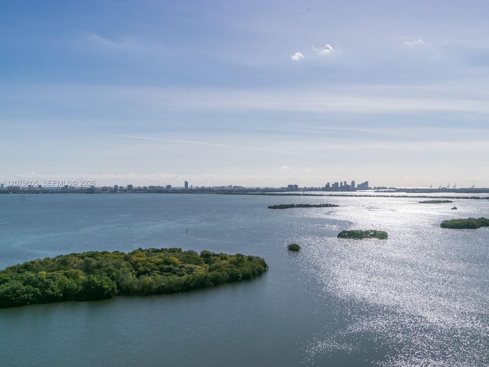 En Venta: $345,000 (1 camas, 1 baños, 1042 Pies cuadrados)