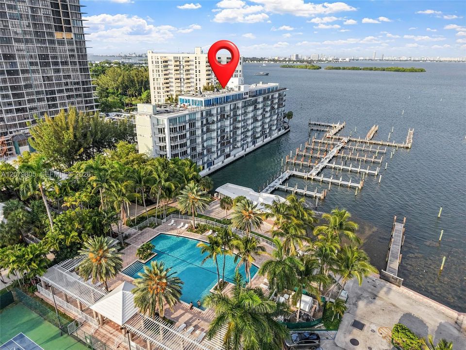 En Venta: $345,000 (1 camas, 1 baños, 1042 Pies cuadrados)