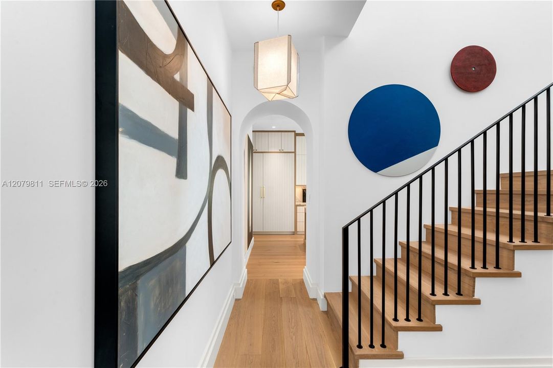 For Sale: $8,000,000 (6 beds, 5 baths, 1044 Square Feet)