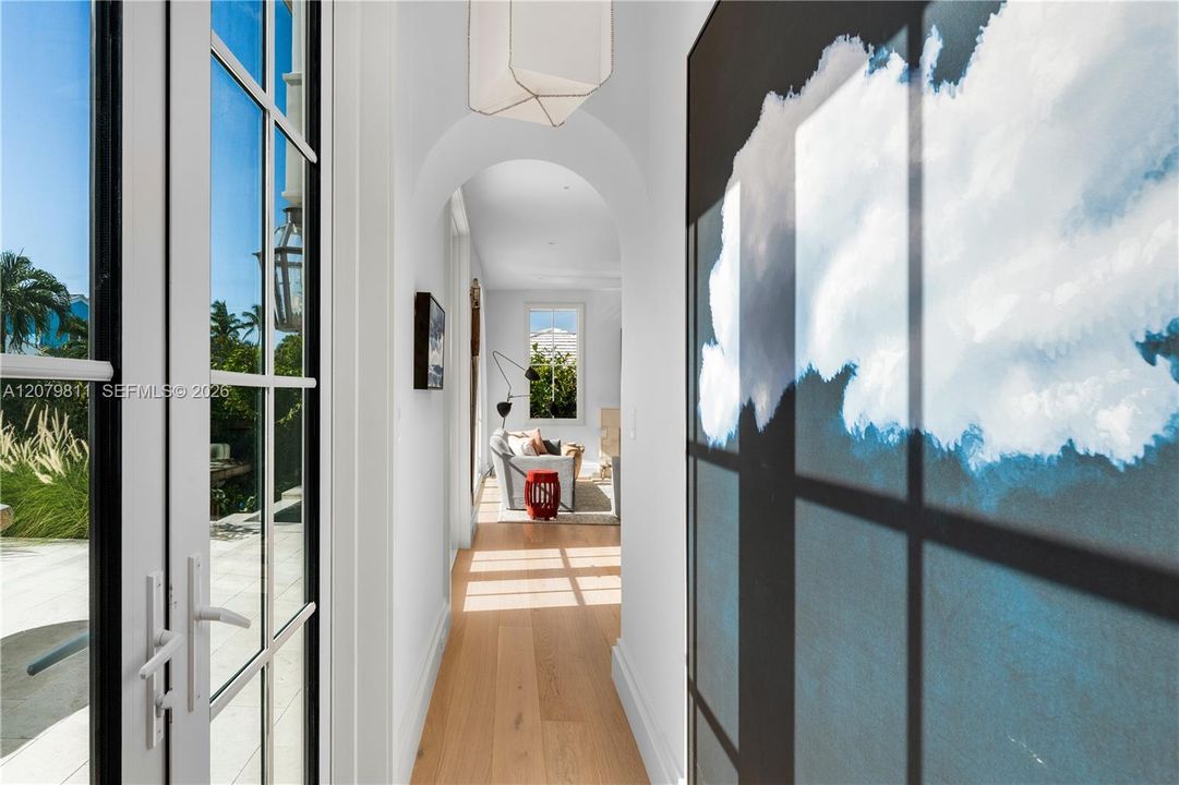 For Sale: $8,000,000 (6 beds, 5 baths, 1044 Square Feet)