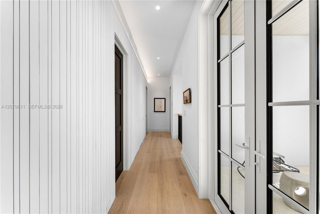 For Sale: $8,000,000 (6 beds, 5 baths, 1044 Square Feet)