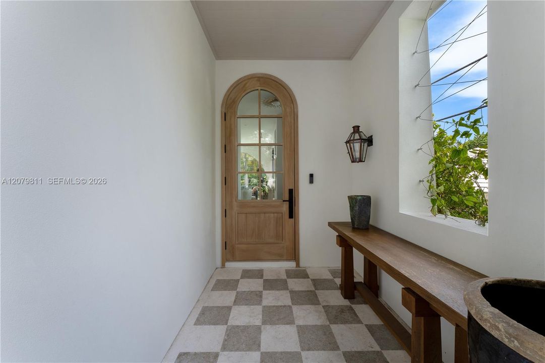 For Sale: $8,000,000 (6 beds, 5 baths, 1044 Square Feet)