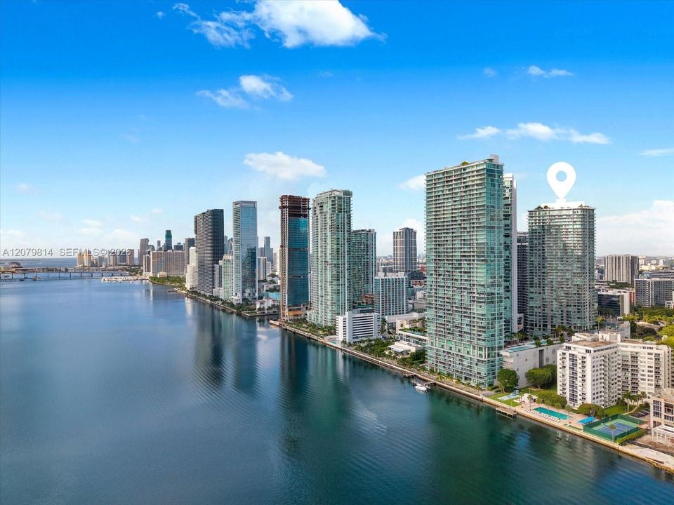 На продажу: $785,000 (3 спален, 2 ванн, 1152 Квадратных фут)