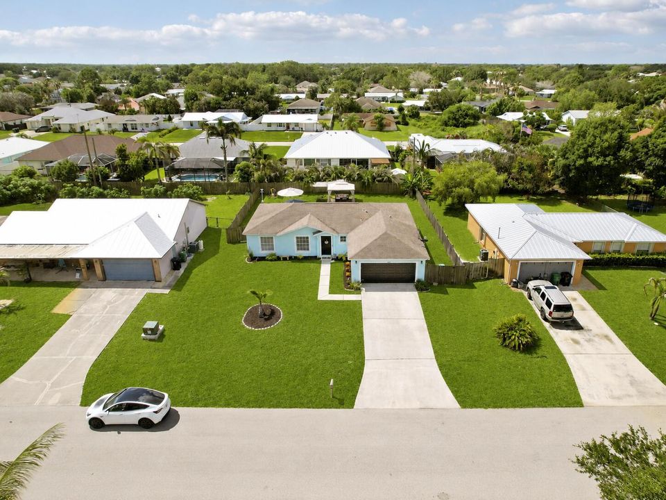 Virtually Staged Front house