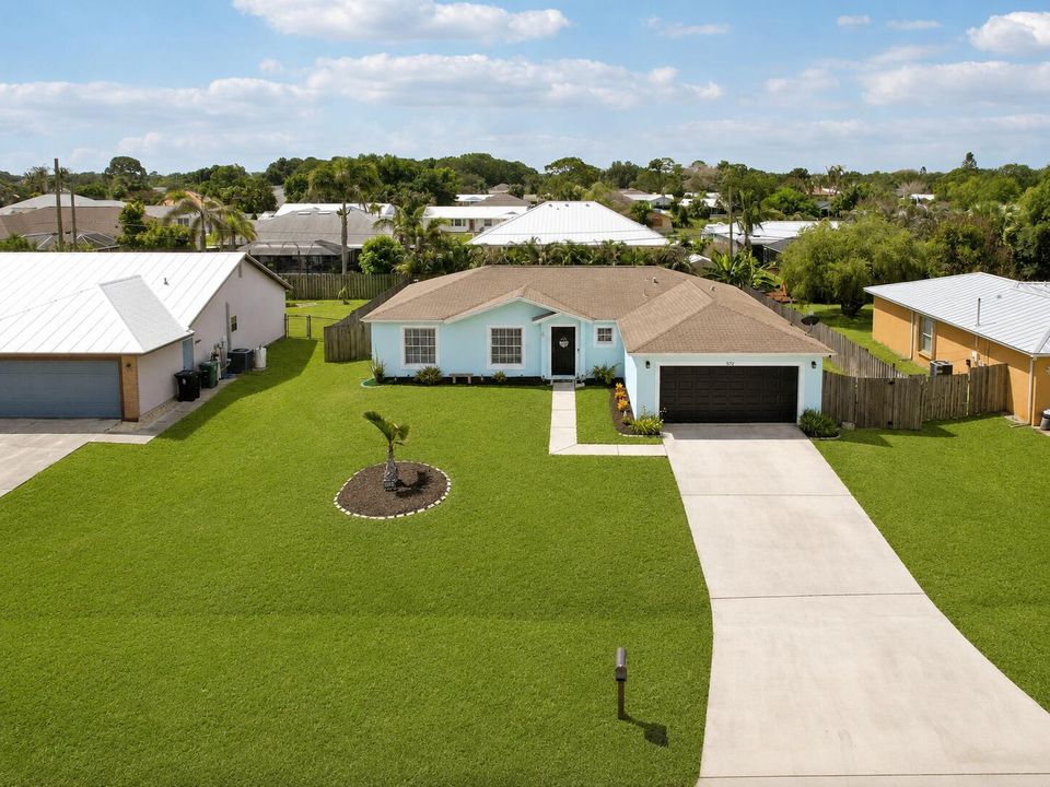 Virtually Staged Front house