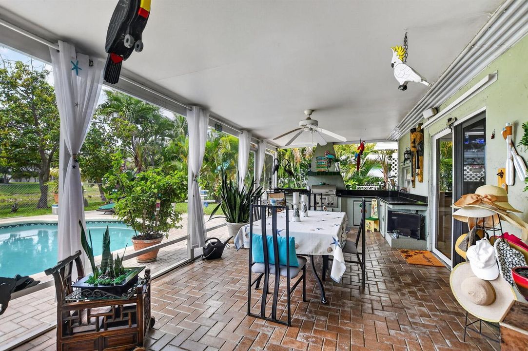 11078 patio 2