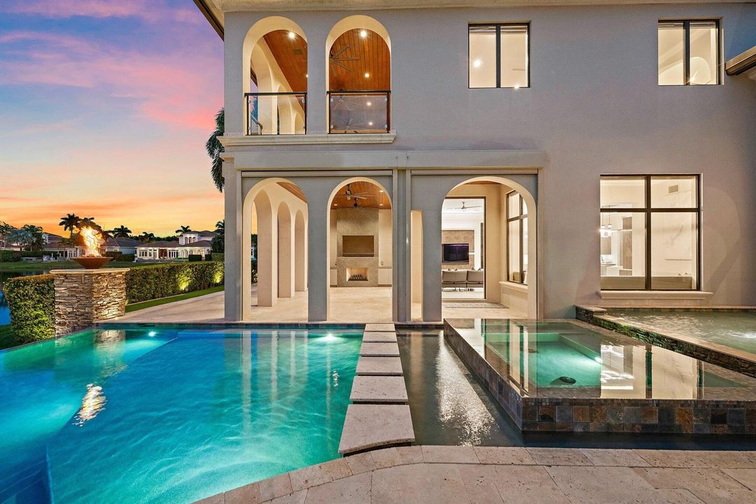 Pool & Spa