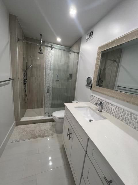 Second Bathroom Courtyard