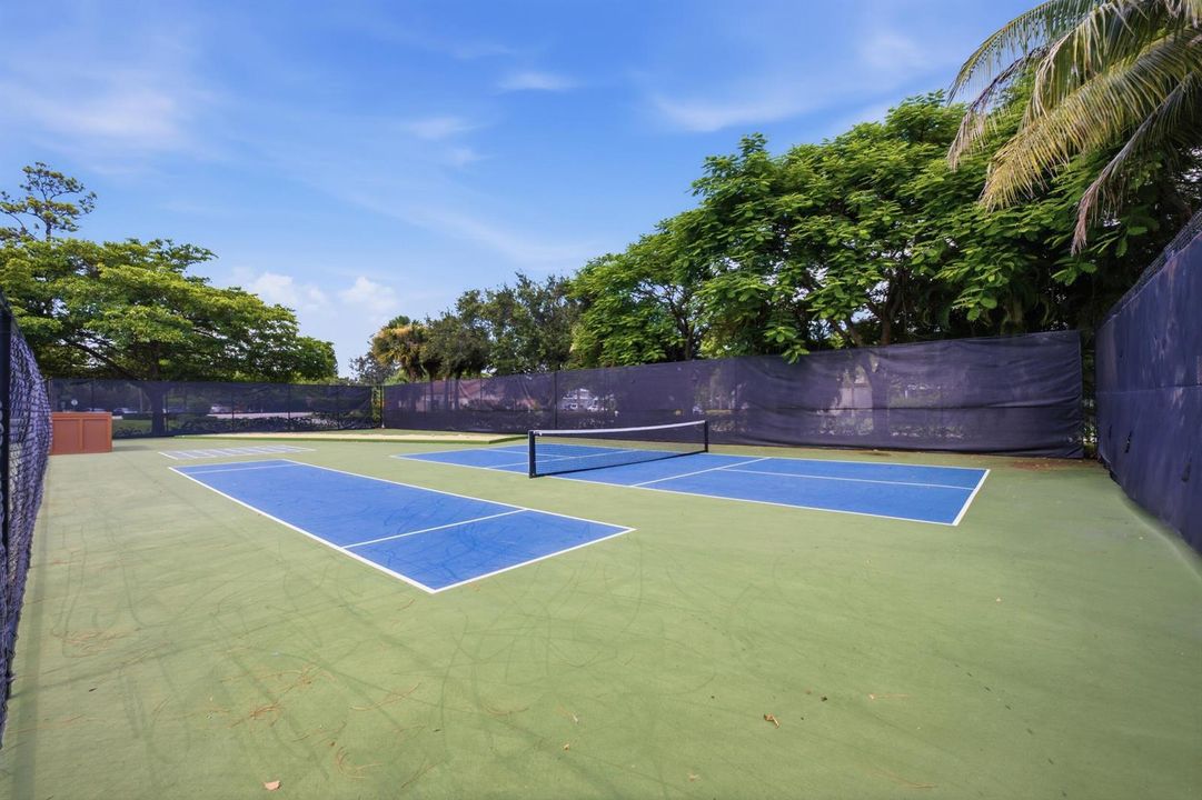 Pickel Ball Courts