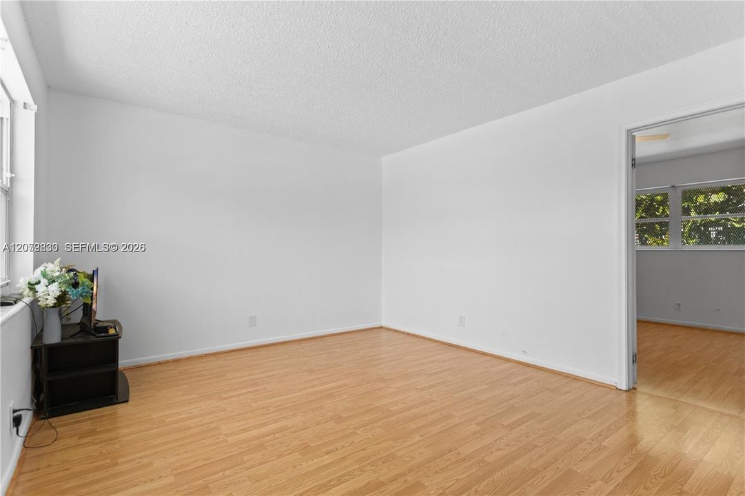 В аренду: $1,550 (1 спален, 1 ванн, 512 Квадратных фут)