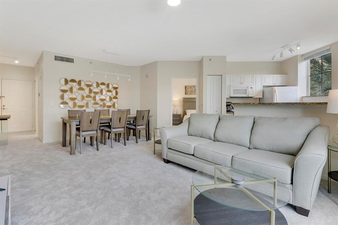 Living/Dining Area