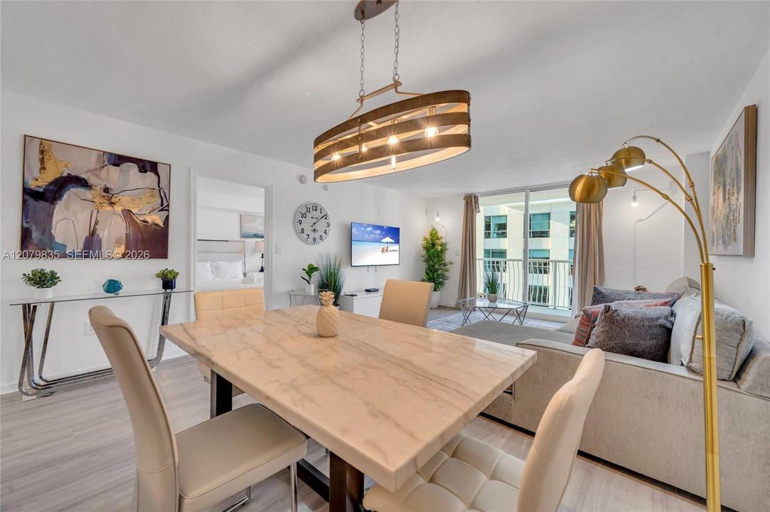En Venta: $469,000 (1 camas, 1 baños, 825 Pies cuadrados)