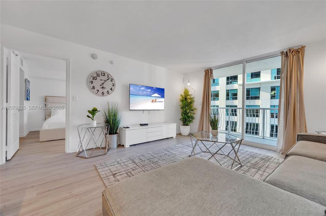 En Venta: $469,000 (1 camas, 1 baños, 825 Pies cuadrados)