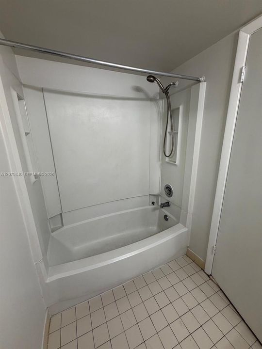 В аренду: $1,450 (1 спален, 1 ванн, 619 Квадратных фут)