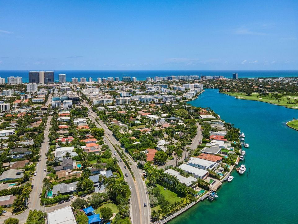 出租: $39,000 (4 贝兹, 4 浴室, 3363 平方英尺)