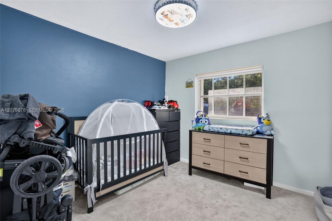 For Sale: $735,000 (4 beds, 2 baths, 1656 Square Feet)