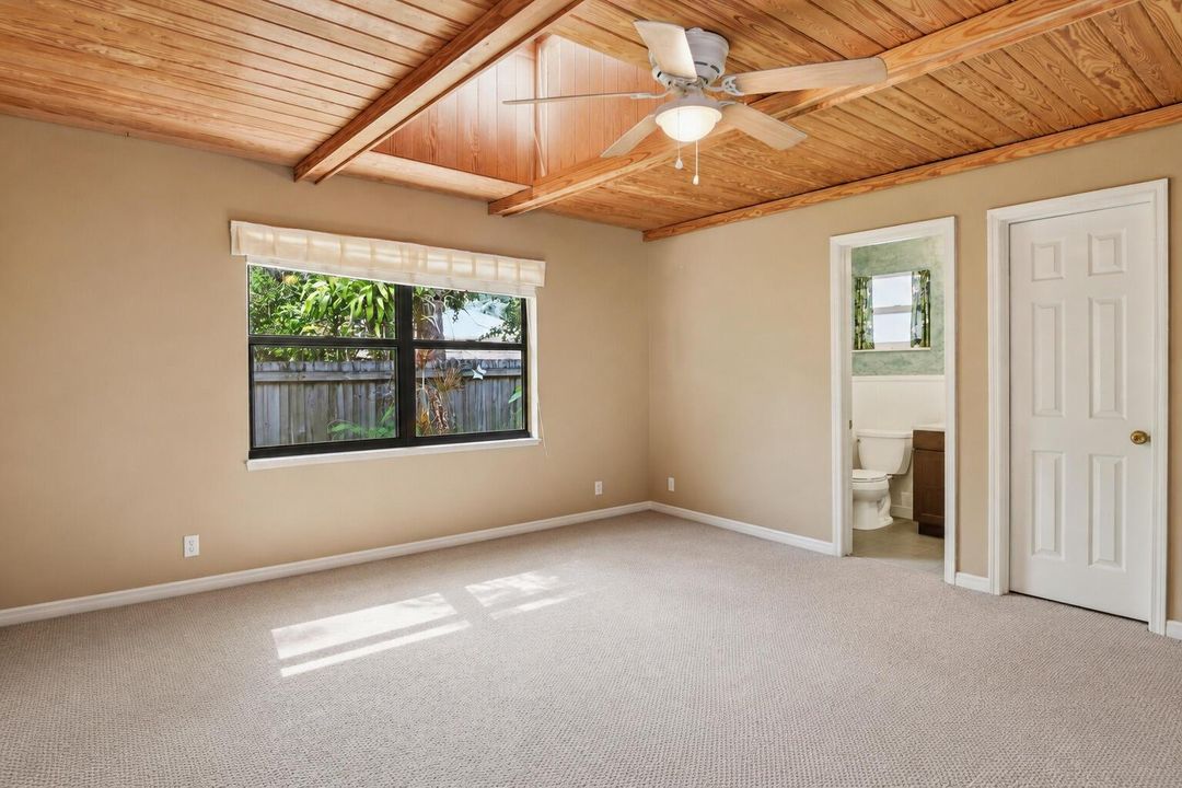 Primary suite