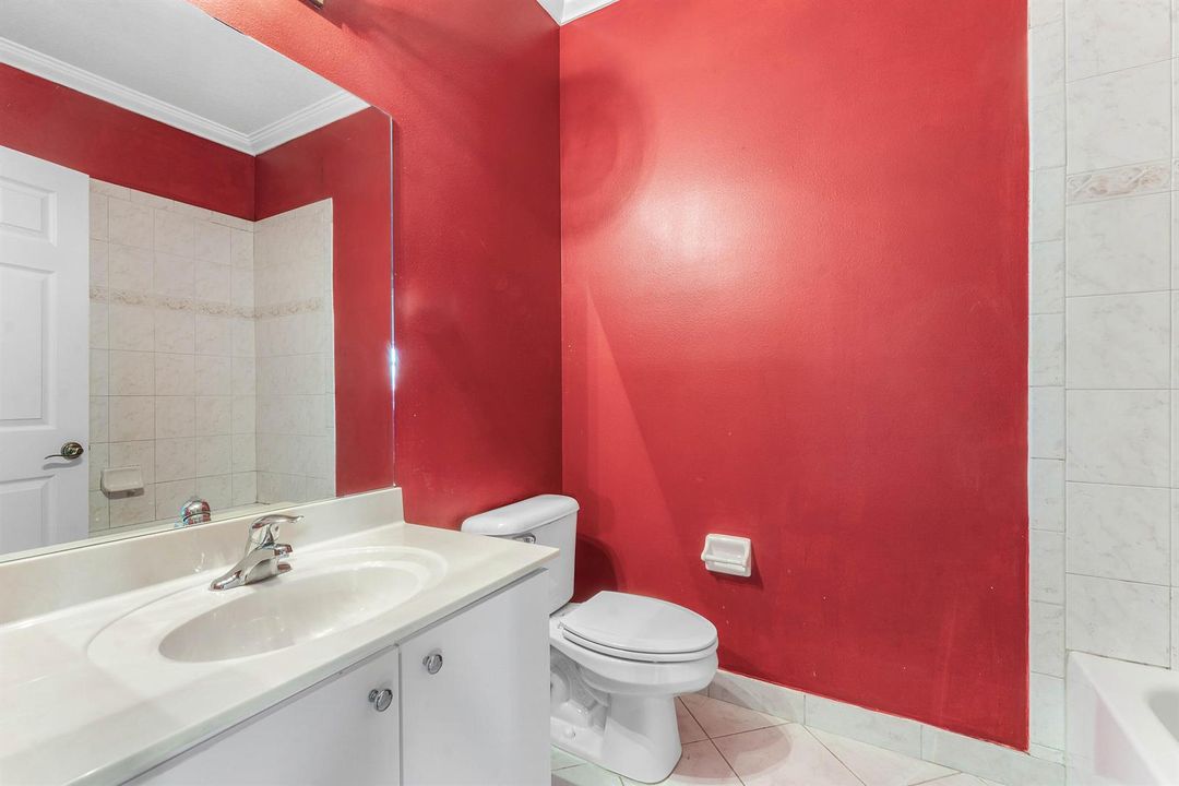 022-341IndianCreekParkway-103-Jupiter-FL