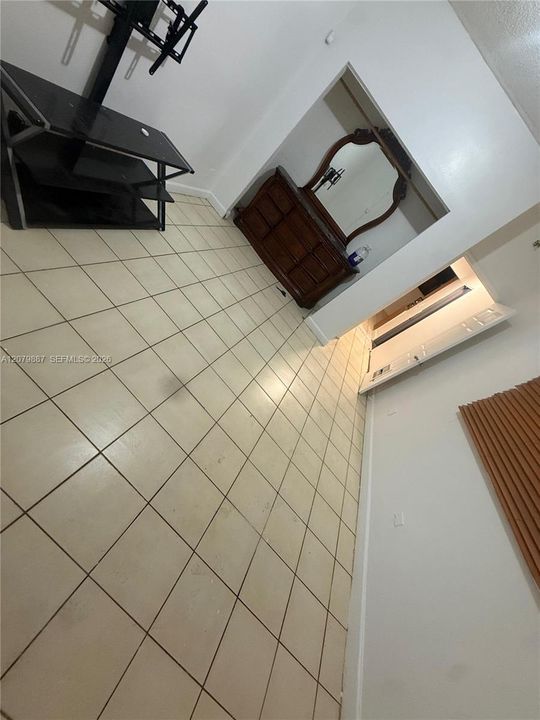 В аренду: $2,700 (2 спален, 2 ванн, 1200 Квадратных фут)