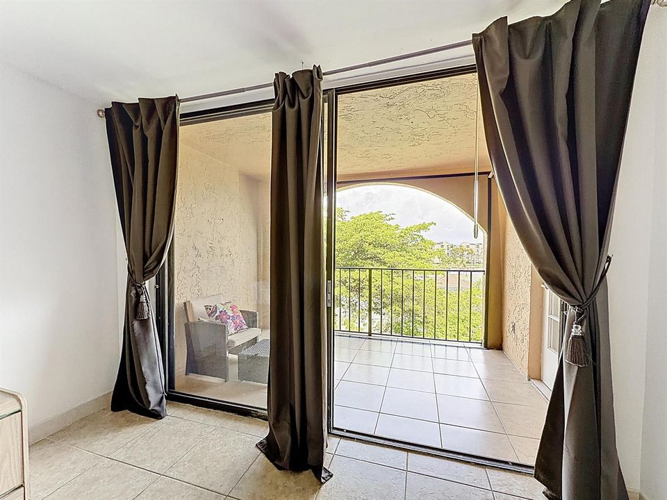 755 Dotterel Road- Balcony