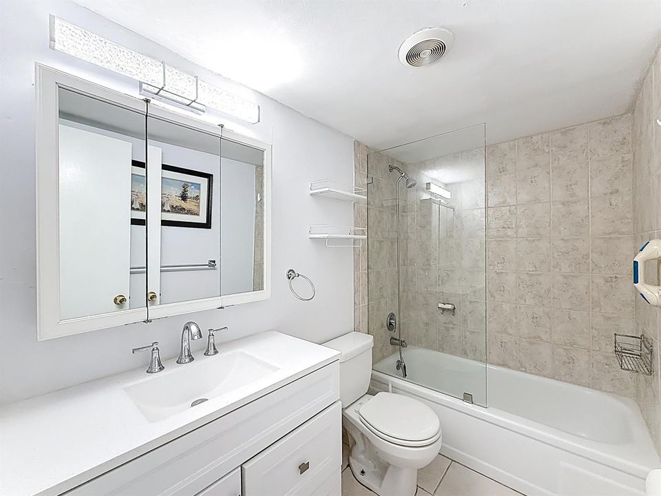 755 Dotterel Road Bathroom #1