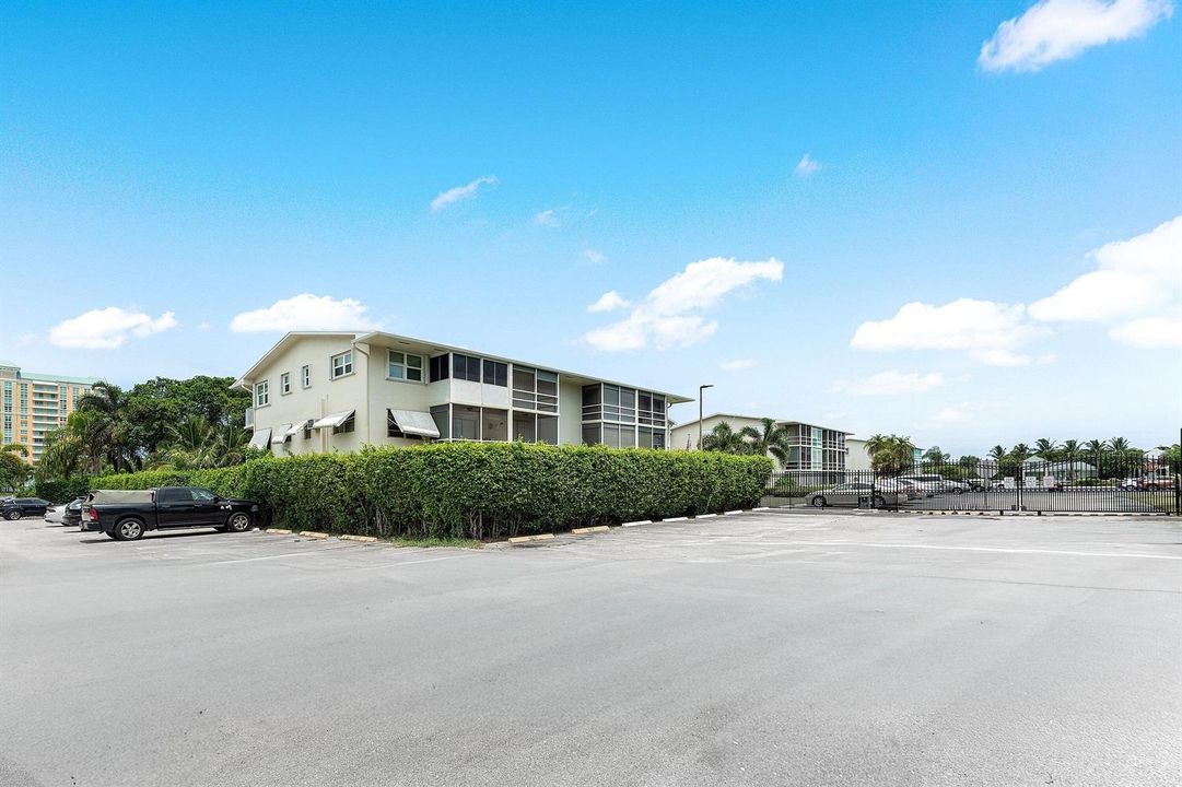 003-150HorizonsE-303-BoyntonBeach-SMALL