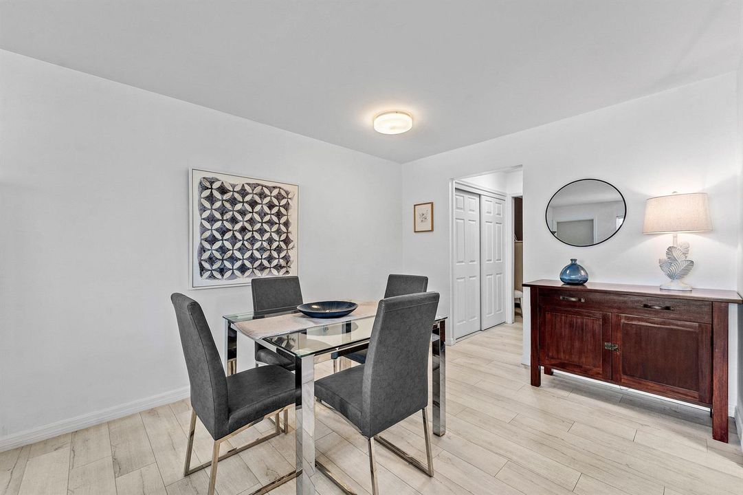 008-150HorizonsE-303-BoyntonBeach-SMALL