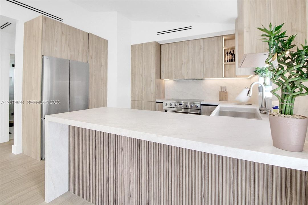 For Rent: $8,500 (3 beds, 2 baths, 1320 Square Feet)