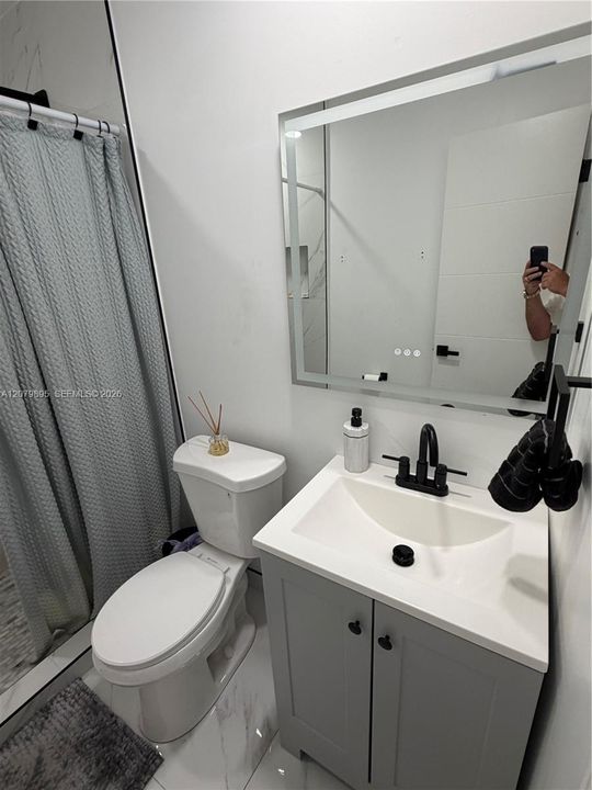 For Sale: $820,000 (4 beds, 3 baths, 1644 Square Feet)