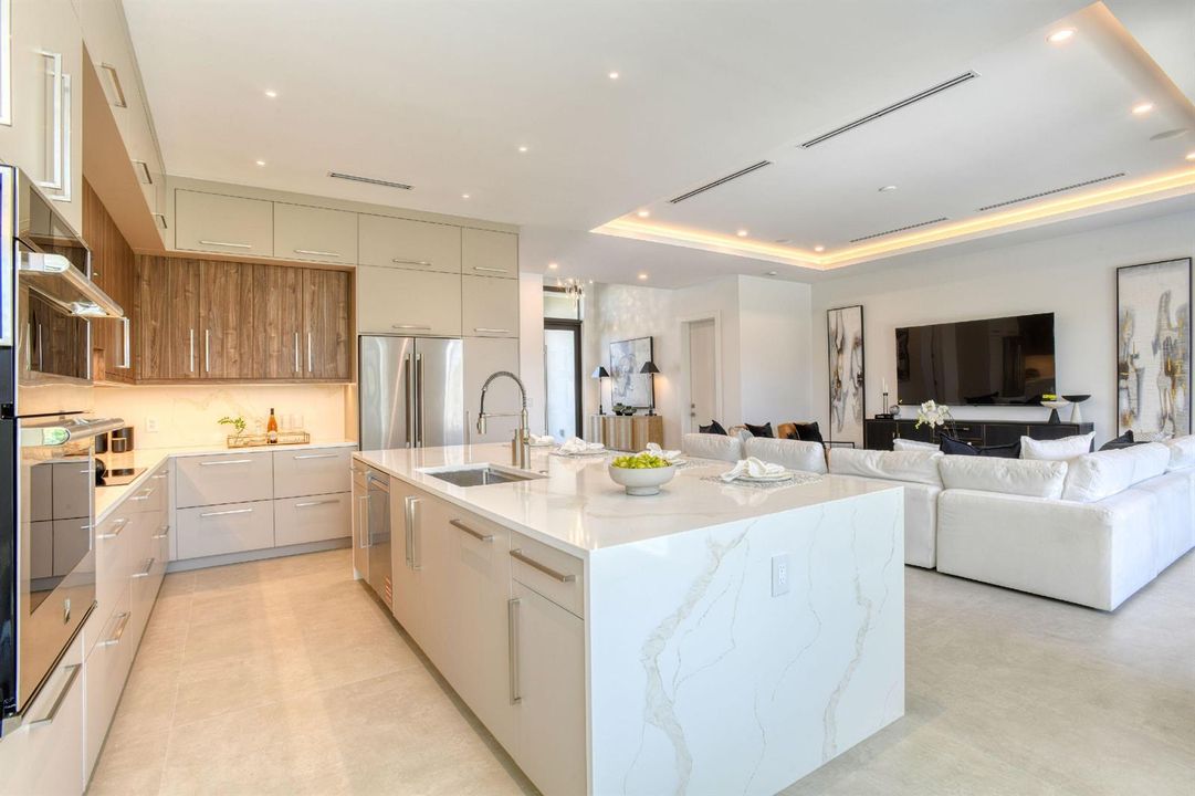 5 Kitchen 3