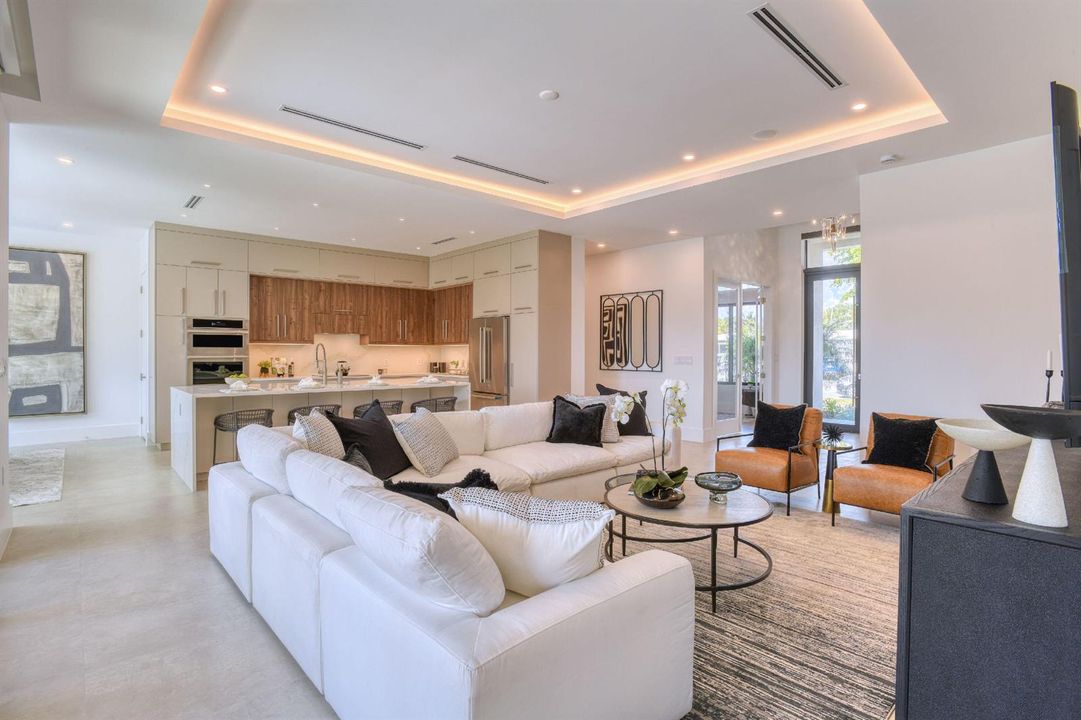 4 Living Room 5