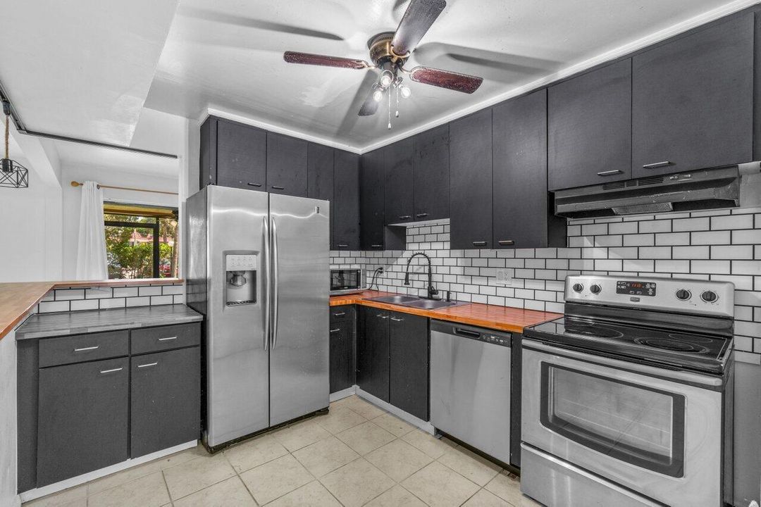 1149 NW 13th Street 5