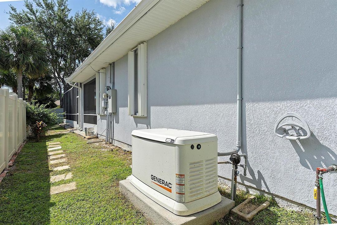 444 Rolling Hill Dr - 102