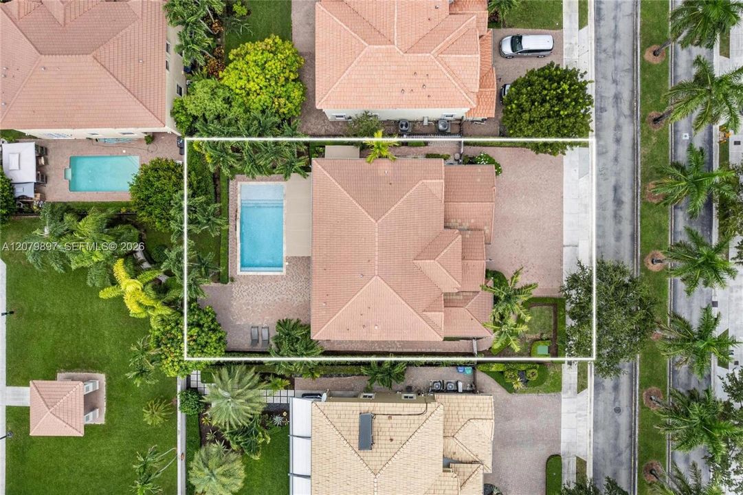 For Sale: $975,000 (5 beds, 4 baths, 3219 Square Feet)