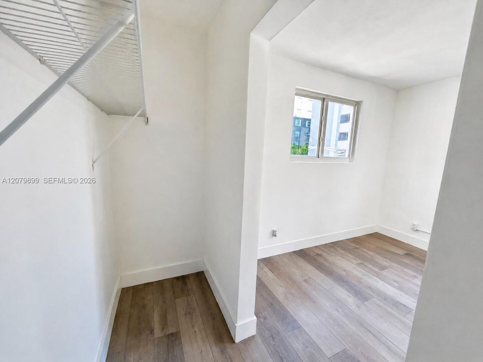 В аренду: $1,800 (1 спален, 1 ванн, 600 Квадратных фут)