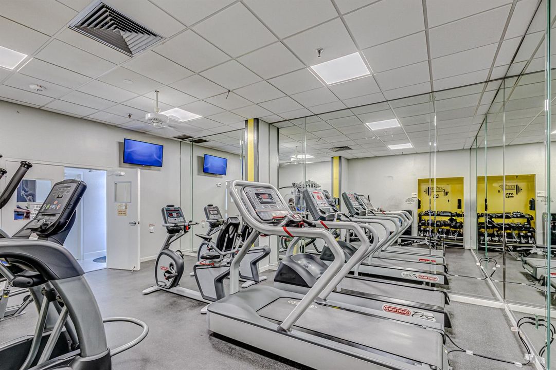 FITNESS CENTER