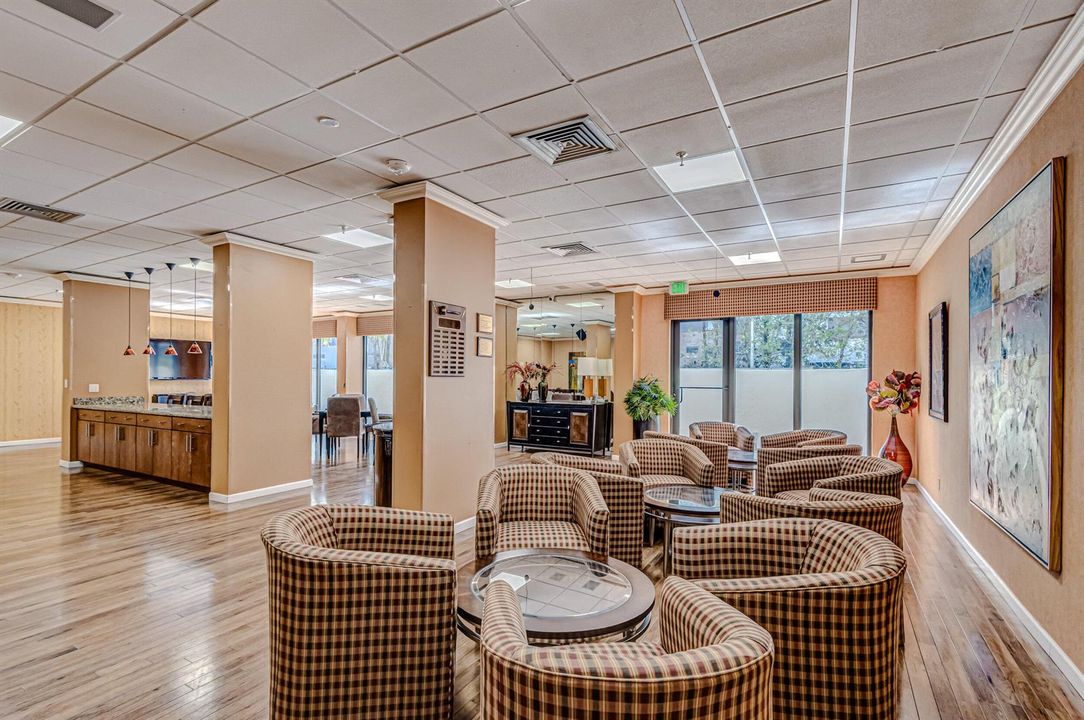 CLUBHOUSE
