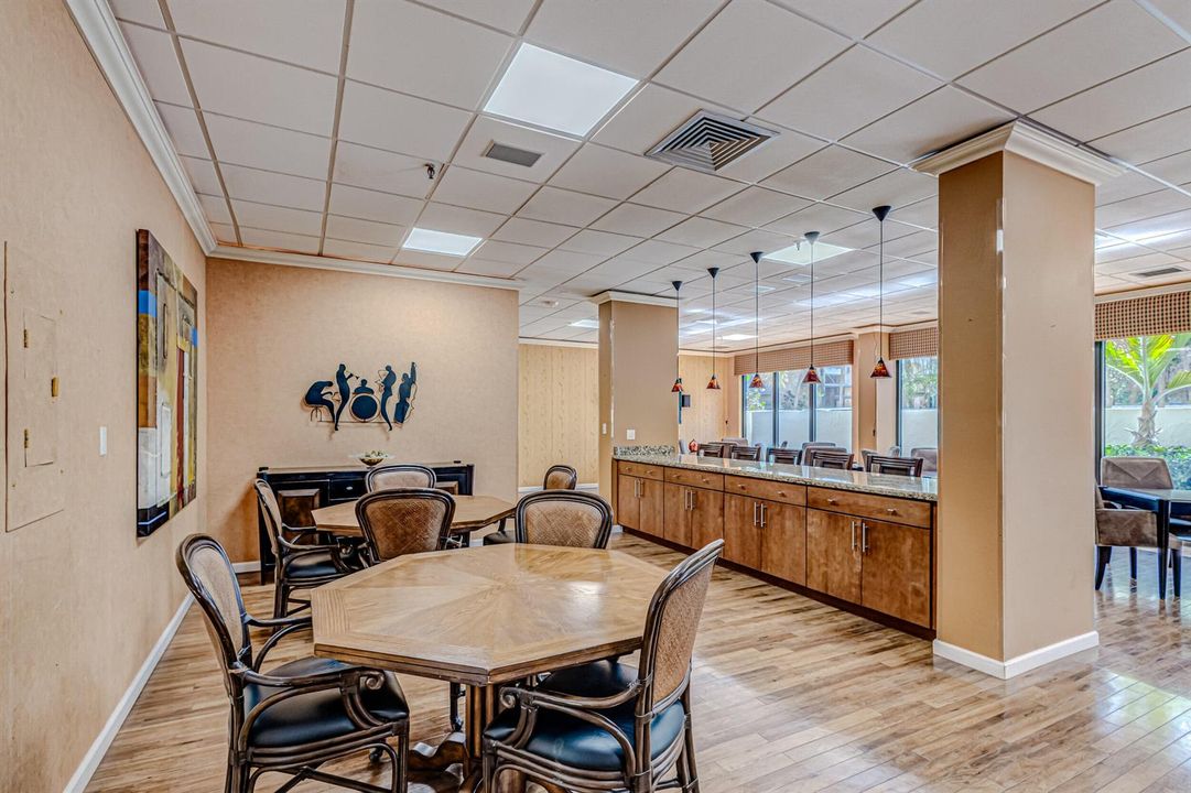 CLUBHOUSE