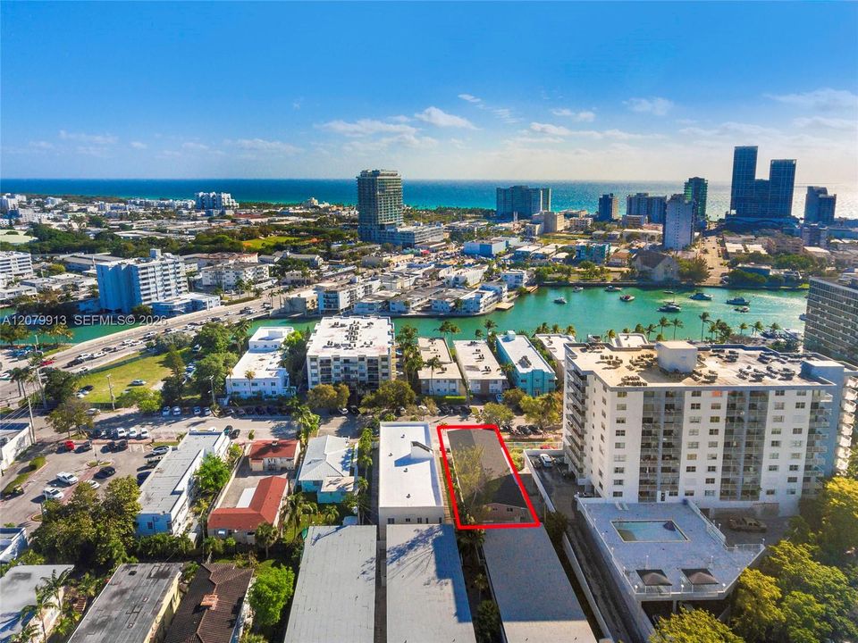 For Rent: $2,800 (2 beds, 2 baths, 1200 Square Feet)