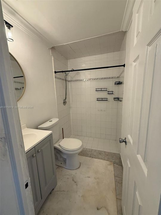 В аренду: $2,000 (2 спален, 2 ванн, 1224 Квадратных фут)
