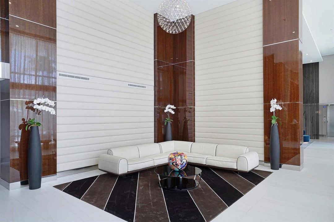 Tower 155 Boca Raton | Lobby