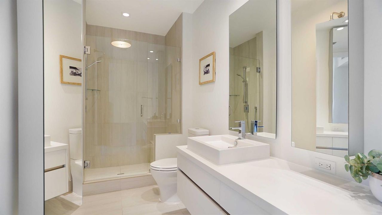 601 Boca Raton | Primary Bath