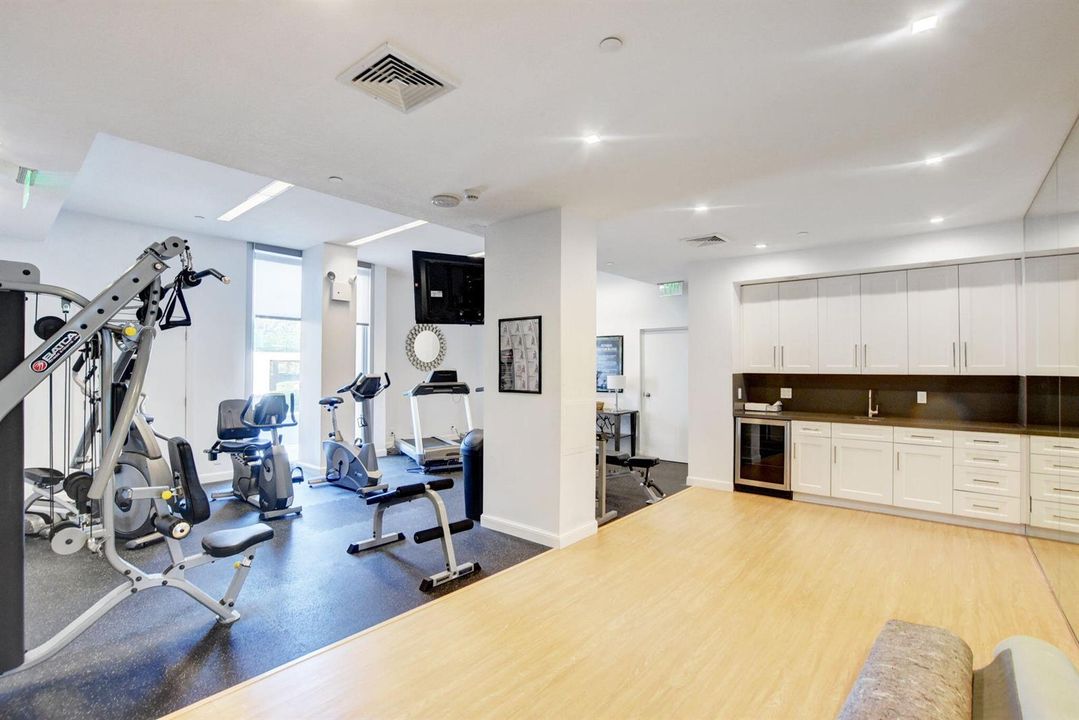 FITNESS CENTER